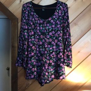 Nwot small forever 21 floral romper